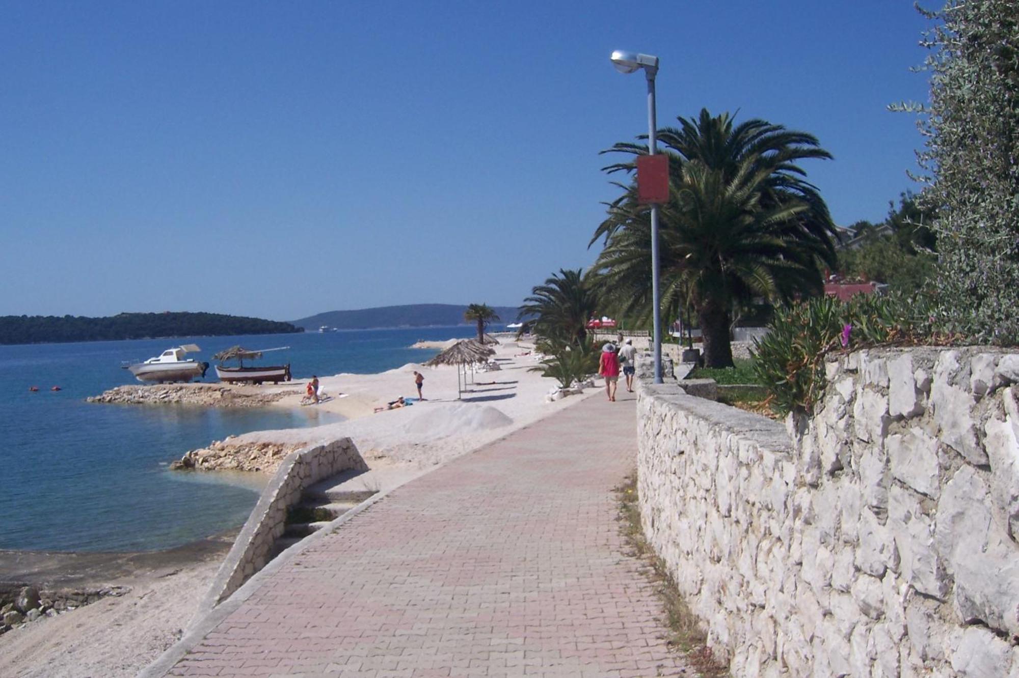 Apartments Sevo Trogir Ngoại thất bức ảnh