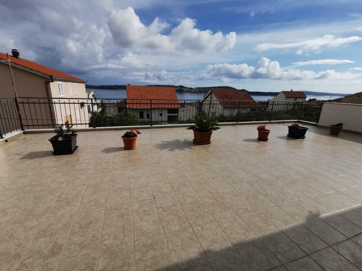 Apartments Sevo Trogir Ngoại thất bức ảnh